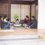 家族で囲む囲炉裏